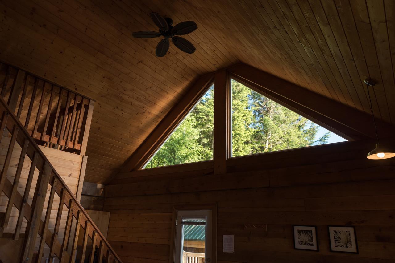 Desolation Sound Homfray Lodge المظهر الخارجي الصورة