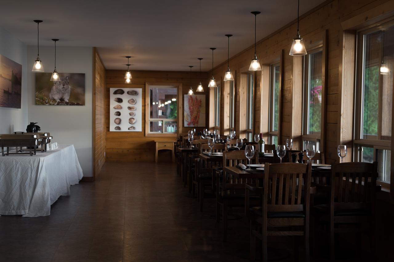 Desolation Sound Homfray Lodge المظهر الخارجي الصورة