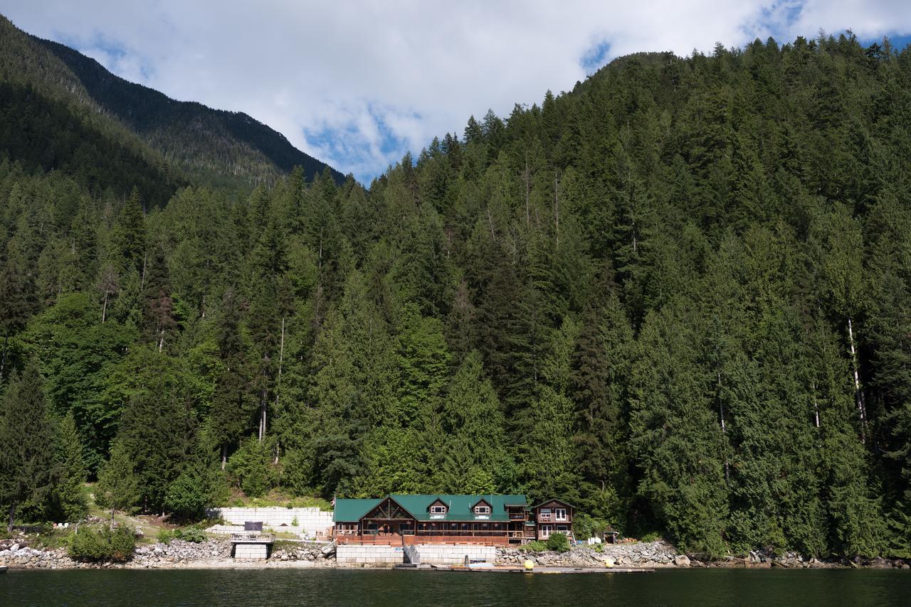 Desolation Sound Homfray Lodge المظهر الخارجي الصورة