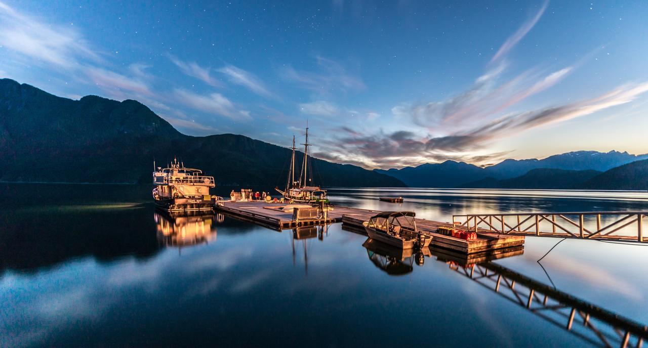 Desolation Sound Homfray Lodge المظهر الخارجي الصورة